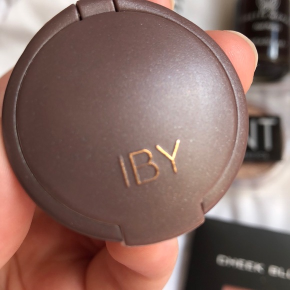 Makeup samples bundle - Picture 3 of 8